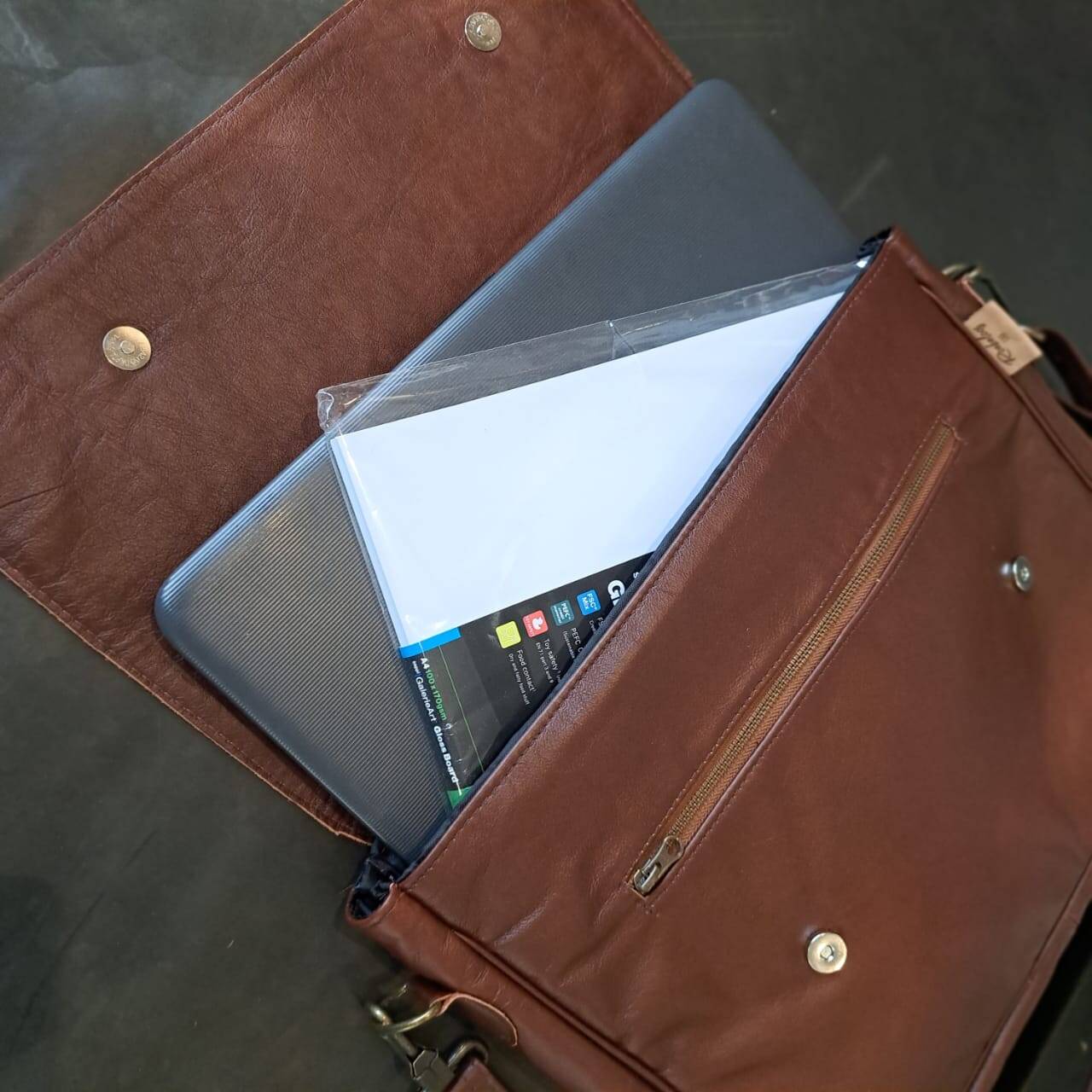 Simeon Laptop Bag - Image 8